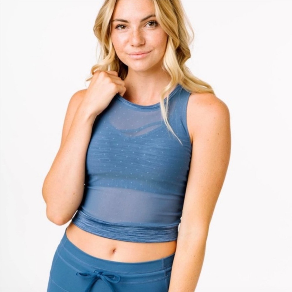 Zyia Active Calm Blue Luxe Strappy Sports Bra and Mesh Tank
